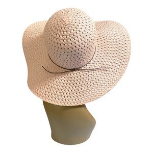 NWOT Wide Brim Straw Hat